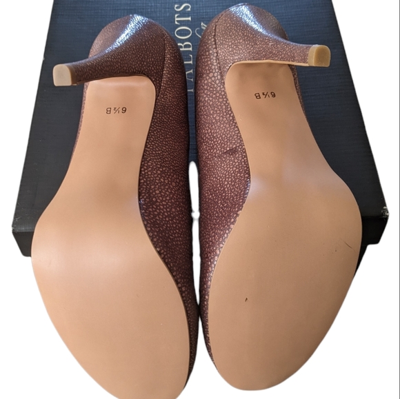 NIB Talbot's Skyla 3 Rose Taupe Textured Leather Round Toe Pumps size 6.5 - Picture 4 of 6